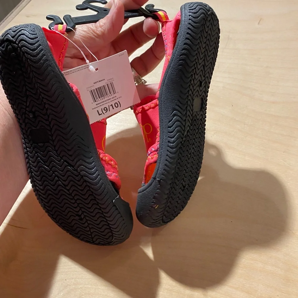OP Kids Pink and Black Sandals Size Large (9/10) (LM)